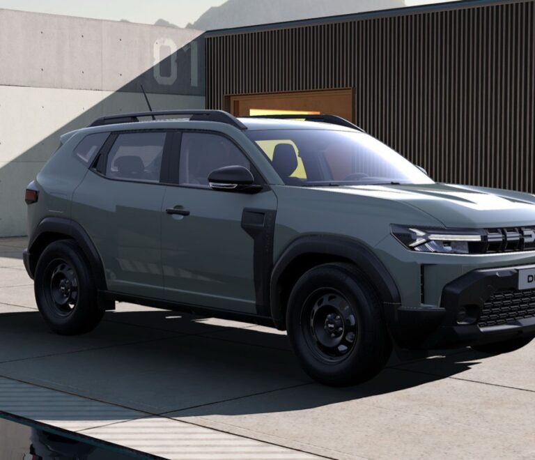 Dacia Duster 2025 rental Errachidia - front view